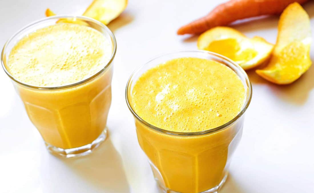 Carrot, Mandarin, and Cayenne Smoothie