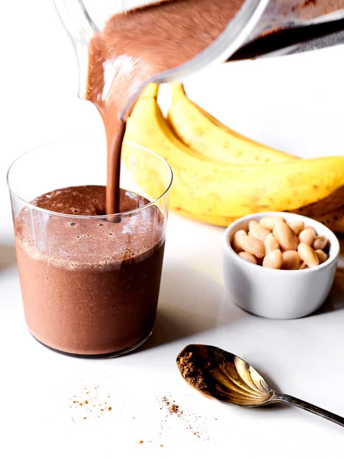 chocolate banana white bean smoothie