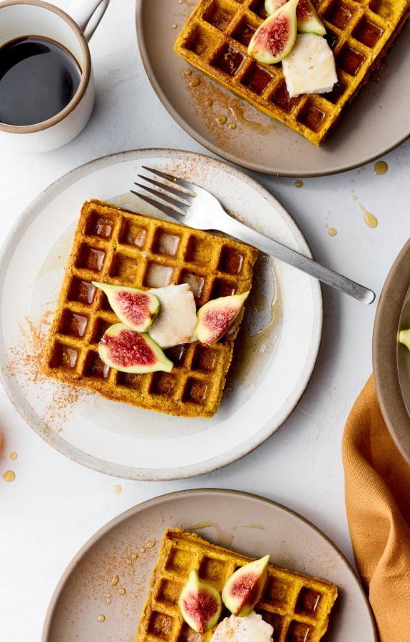 fall recipe vegan pumpkin spice waffles with seasonal produce figs