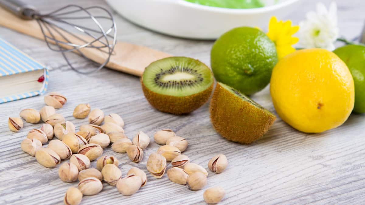 kiwi pistachios and other green snacks for st patricks day