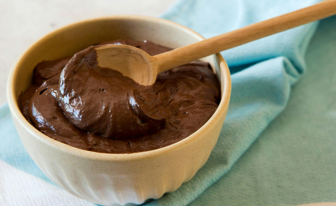 4-Ingredient Avocado Chocolate Pudding