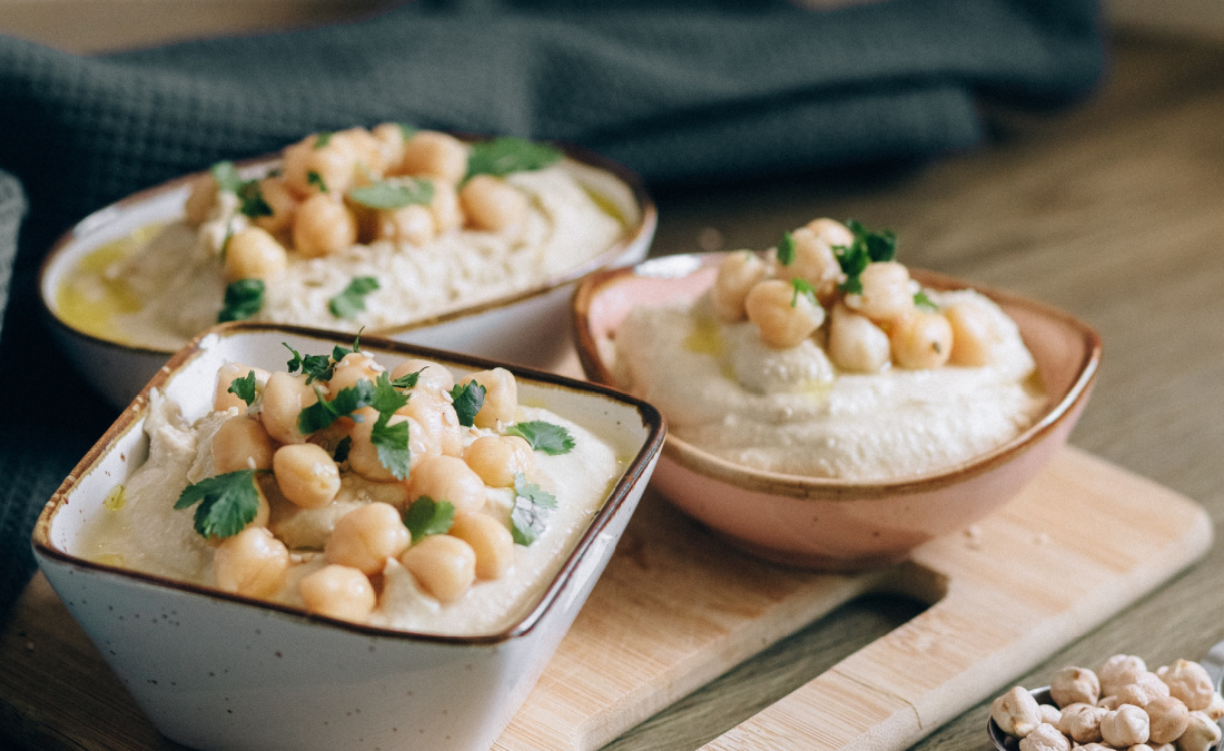 chickpeas/garbanzo beans in hummus