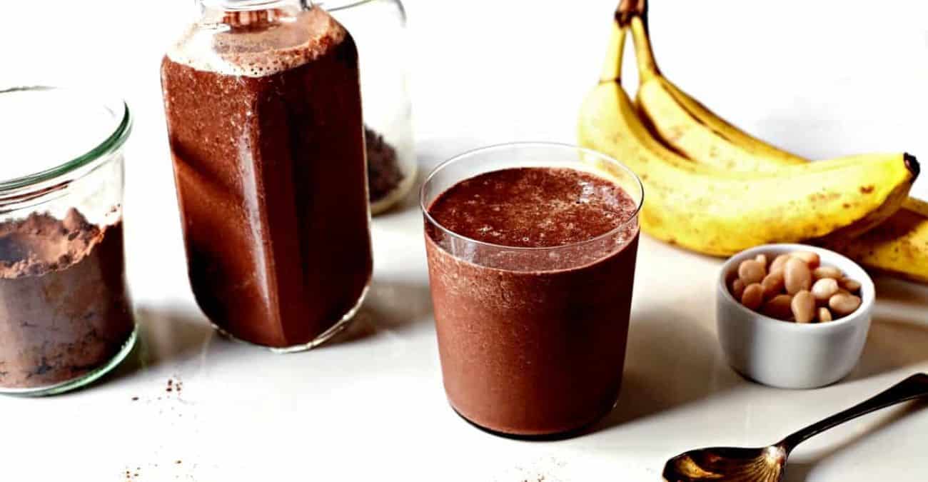 Creamy Chocolate, Cannellini Bean, and Cinnamon Smoothie