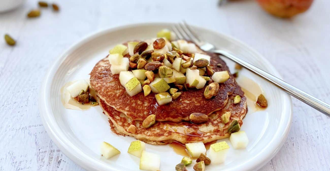 Fluffy Oat Pancakes with Pears