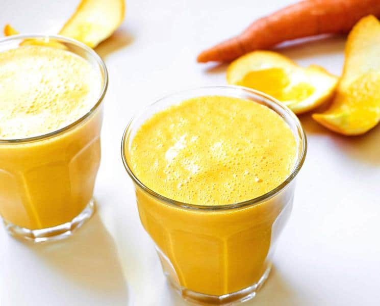 5 Skinny Smoothies That Will Help You Bust Belly Fat