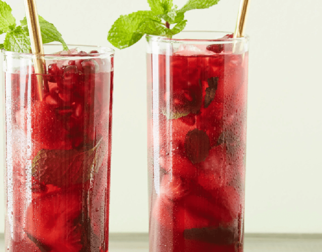Easy Strawberry Pomegranate Mojito