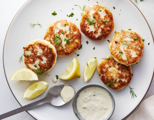 Simple Norwegian Fish Cakes