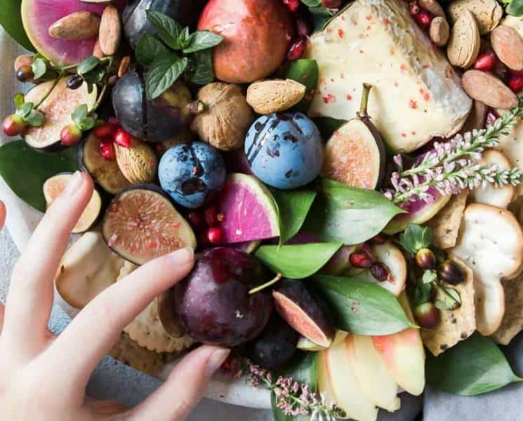 How to Eat Like a Nutritionist During the Holidays