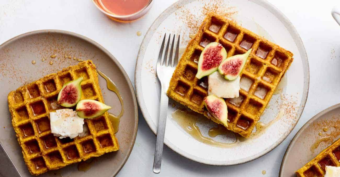 Vegan Pumpkin Spice Waffles (gluten-free)